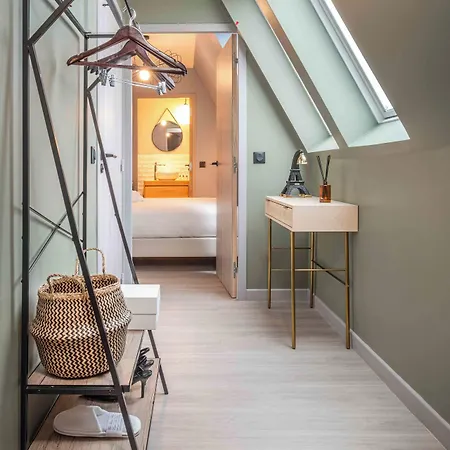 East Appart hôtel 4*